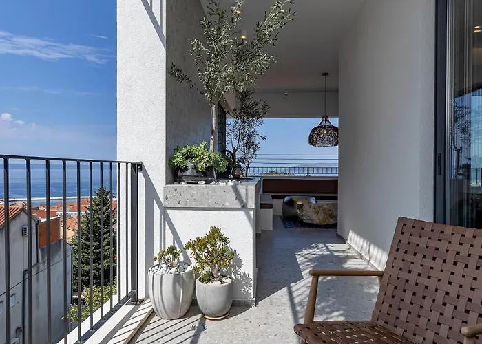 Barbarosa - Exklusiv Makarska