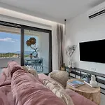 Barbarosa - Exklusiv Makarska