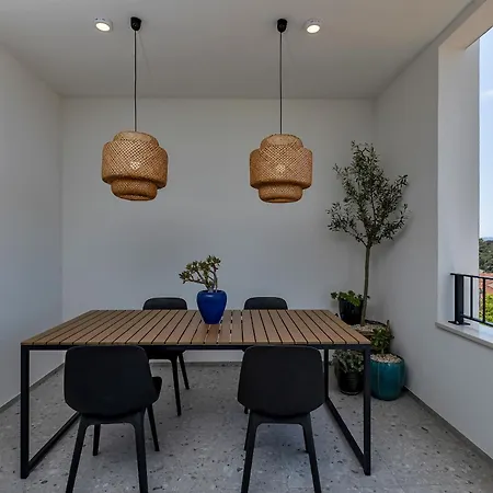 Barbarosa - Exklusiv Makarska