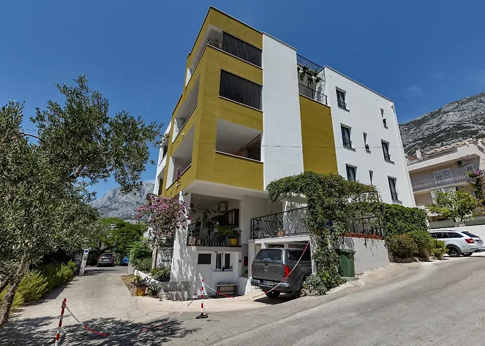 Barbarosa - Exklusiv Makarska